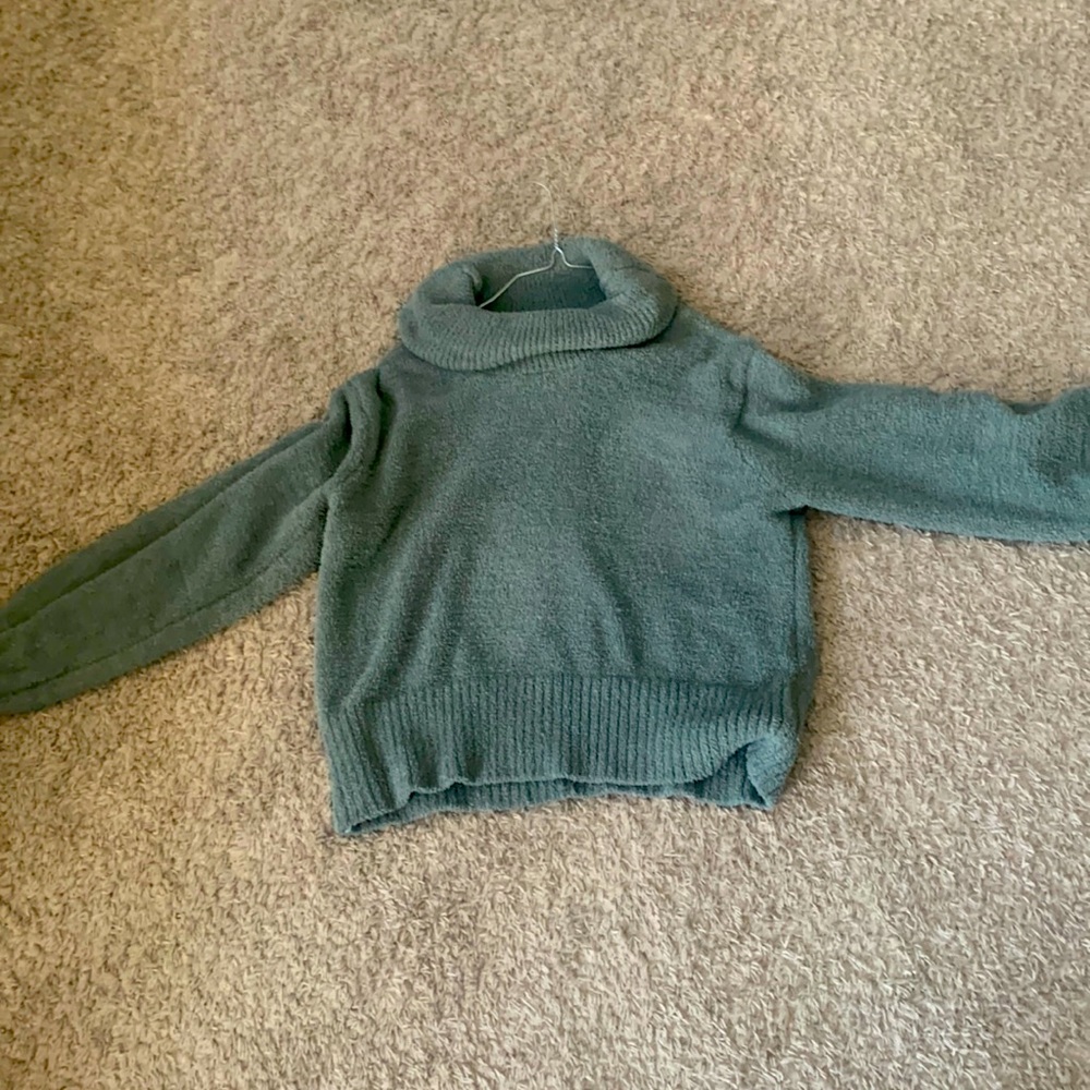 Ruby Moon long sleeved shirt